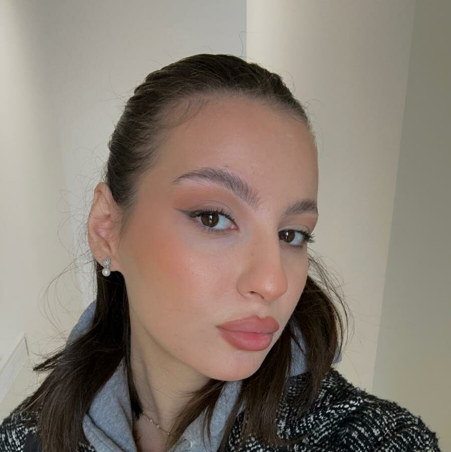 cropped-Anastasia-Popa.jpg