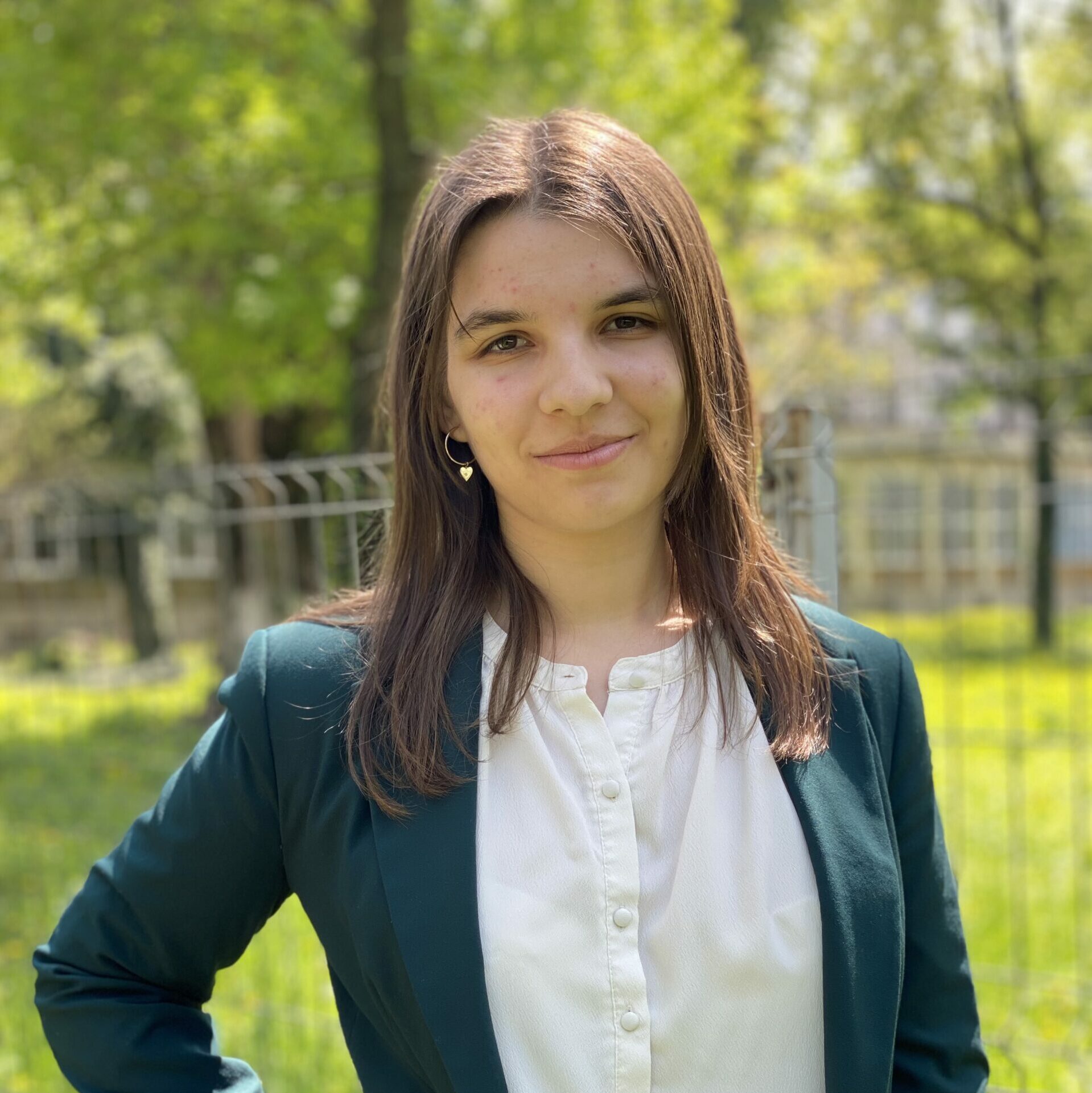 Iulia-Elena TEODORESCU